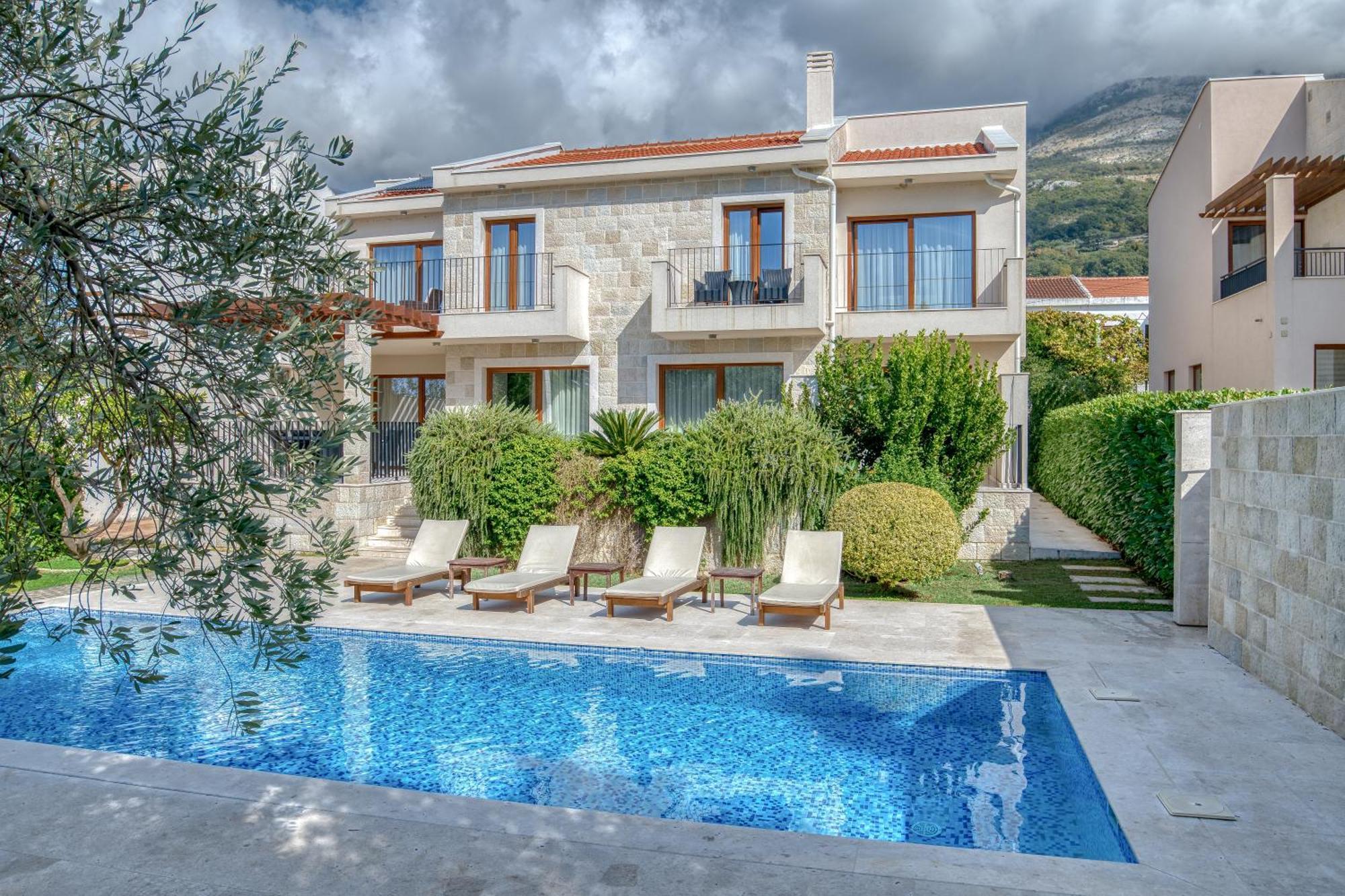 Villa Zen Port Petrovac na moru Exterior foto
