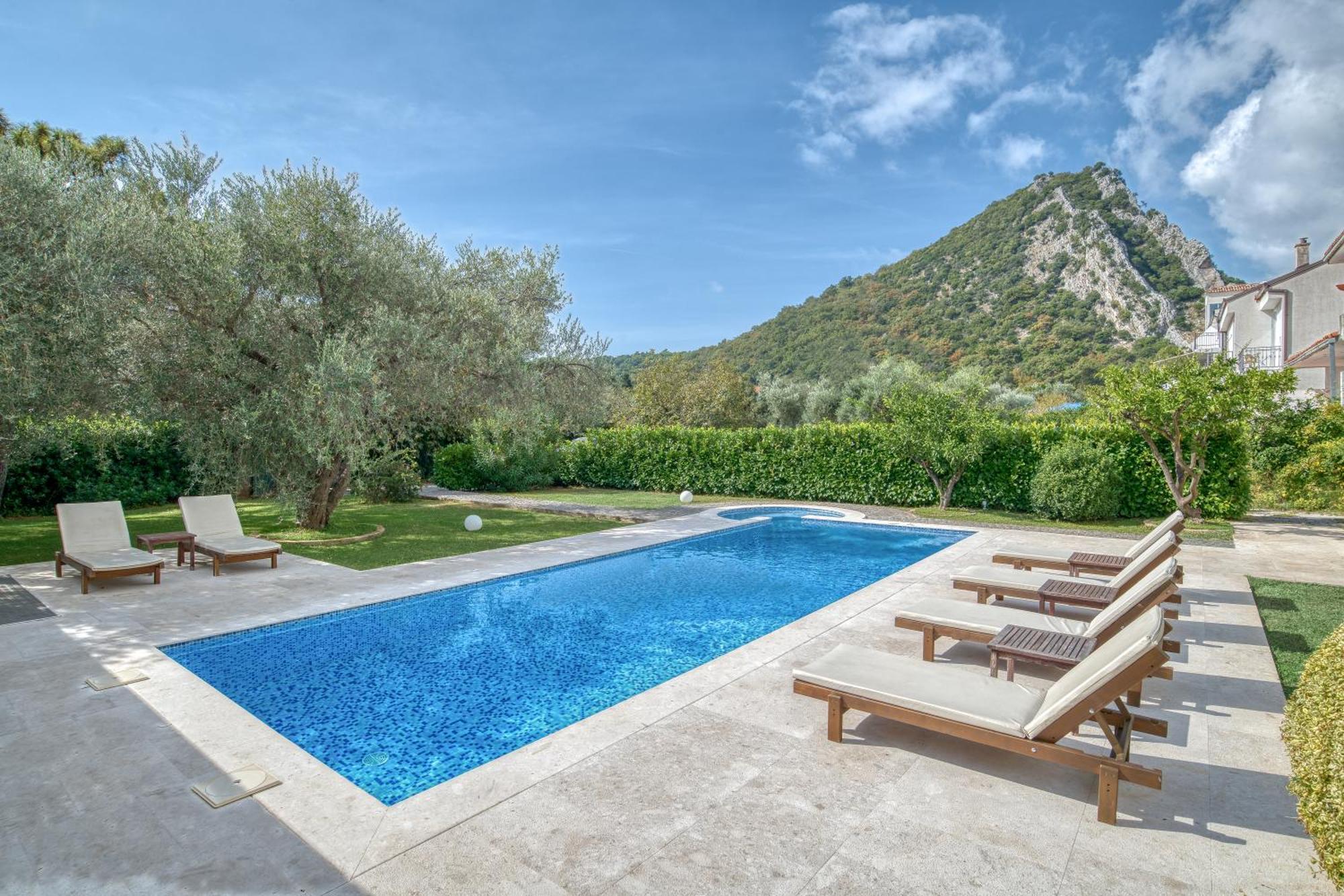 Villa Zen Port Petrovac na moru Exterior foto
